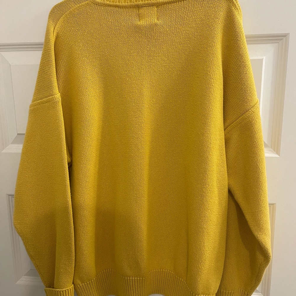 Gap Yellow Sweater for Men - Picture 2 of 2